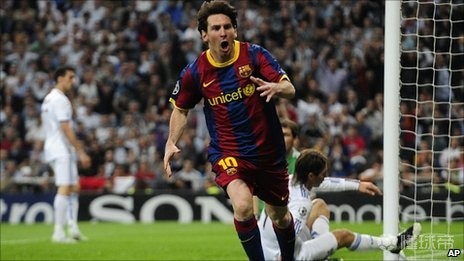 上次欧冠淘汰赛首回合客战皇马先进2球的是巴萨，且当季夺冠